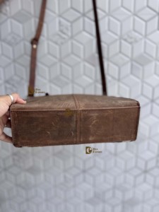 Bolso Bandolera de Cuero Genuino para Mujer, Estilo Boho con Decoración de Piedras Azules, Cierre de Cremallera, para Uso Diario - Product Image 5