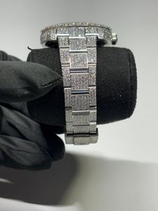 Top Quality Round Shape Diamond Watch in Roman Dial for Wedding and Partywear Men's Quartz Watch Available in White Gold - Product Image 2