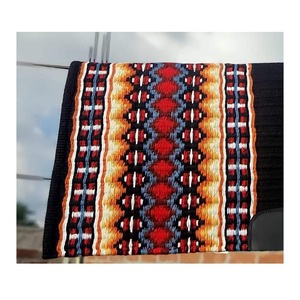 Manta de Silla de Montar para Caballo Tejida a Mano con Diseño Geométrico Azteca en Mezcla de Lana, Negra, Amarilla y Naranja, Duradera y Cómoda LLT - Product Image 2