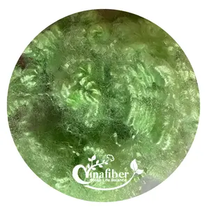 폴리에스터 스테이플 섬유 HS 녹색 Vinafiber 가정용 100% PET 플레이크로 만든 공급 업체 섬유 쿠션 베개 부드러운 장난감 이불