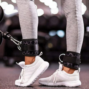 Correas de Tobillo Acolchadas Personalizadas para Gimnasio, de Alta Calidad, Color Negro, para Máquinas de Cable - Product Image 2