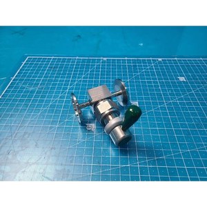 Vanne à diaphragme haute pureté Swagelok 6LV-DLBW4, utilisée comme pièce détachée pour équipement semi-conducteur Legacy - Product Image 6