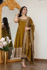 Ensemble Anarkali vert olive brodé avec dupatta, longueur ras du sol, tenue traditionnelle indienne et pakistanaise pour femme, coupe ample, idéal pour les mariages - Product Image 2