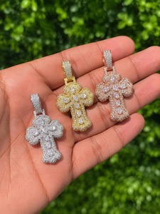 Pendentif Hip Hop pour Homme en Moissanite VVS de Qualité Supérieure, Bijou Iced Out pour Rapper, Idéal pour Fêtes et Événements, En Vente - Product Image 1