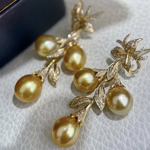 ต่างหูแฟชั่นแบบขายส่งจากผู้ผลิต ขนาด 11-10 มม. ลูกปัดทองธรรมชาติ ดีไซน์เรียบหรู ง่ายๆ  ตัวเรือนเงินแท้ - Product Image 2