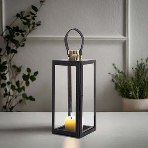 Elegante farol de metal para velas con cubierta de vidrio para una iluminación segura y un hermoso ambiente decorativo para el hogar. - Product Image 1