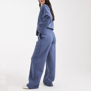 Ensemble de survêtement minimaliste bleu pour femme, manches longues, col rond, coupe ample, couleur unie, pantalon en coton respirant avec poches latérales, automne - Product Image 5