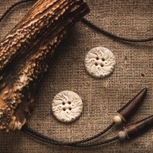 High Quality Custom Round 4-Hole Buffalo Bone Animal Style Durable <b>Handmade</b> Sewing Buttons for <b>Clothes</b> Shirt Suit buffalo bone - Product Image 2