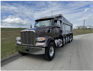 Ventes Premium pour 2026 : Camion lourd 567 PB à vendre - Product Image 1