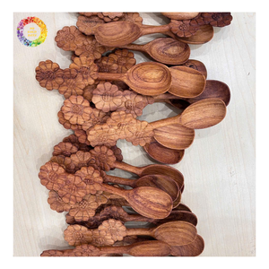 Ensemble de cuillères en bois d'acacia de haute qualité, cuillères en bois écologiques en forme de cœur pour la cuisine, cuillères en bois d'acacia sculptées à la main - Product Image 3