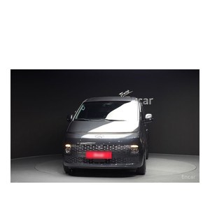 Hyundai Staria Cargo 2024 de 3 Plazas con Caja de Cambios Automática, Asientos de Cuero, Volante a la Izquierda, 44,290 km, Combustible Diésel - Product Image 3