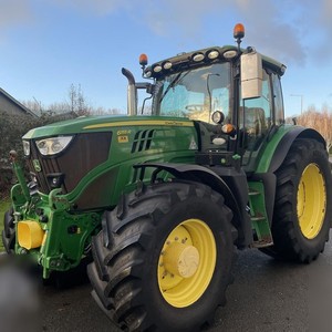 Tracteur à roues John Deere d'occasion pas cher, modèle 6115M à vendre / Tracteur multifonctionnel de 150 CV avec cabine climatisée, prêt à être expédié - Product Image 1