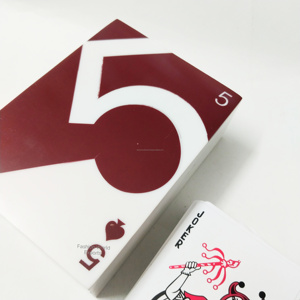 Caja Organizadora de Cartas de Juego Premium 2025, Estilo Brillante, para Almacenamiento de Cartas de Póker, Bridge y Otras Cartas Estándar, Personalizable para Familias - Product Image 5