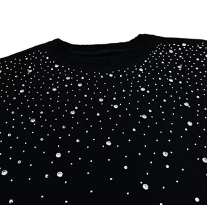 Sudadera con capucha de pedrería, estilo cropped, estilo largo, corte ajustado y hombros caídos - Product Image 3
