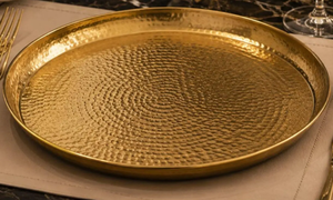 Plateaux de service en métal doré pour services de traiteur d'événements spéciaux et présentation élégante de buffet avec une qualité supérieure - Product Image 2