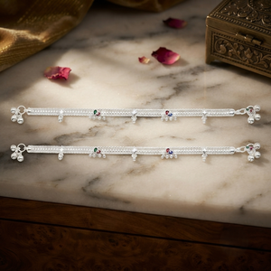DIVYORO Bracelet de cheville traditionnel en argent Ghungroo - Product Image 3