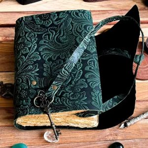Carnet de notes et livre de sorts vintage fait main en cuir véritable gaufré floral vert pour hommes et femmes, compagnon de voyage - Product Image 4