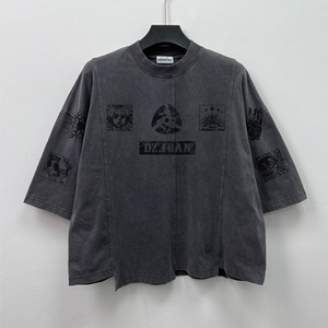 Nuevas Camisetas Personalizadas con Estampado de Patchwork, Hombros Caídos, Algodón Grueso, Camisetas Oversize, Estilo Urbano, Lavado Ácido, Camiseta para Hombre de Alta Calidad - Product Image 3