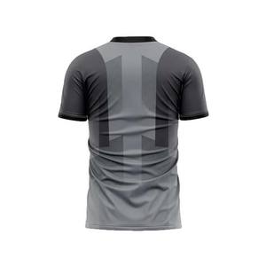 Camiseta de Fútbol Gris sin Estampado, Cuello Redondo, Corte Atlético, para Hombre, Diseño Personalizado para Equipos, Camiseta Deportiva de Alto Rendimiento - Product Image 2