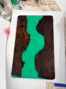Bandeja de Servicio Cuadrada de Resina Verde Moderna Personalizada, Bandeja Decorativa de Madera con Resina Epoxi para Mesa, Regalo de Aniversario, Apta para Lavavajillas - Product Image 2