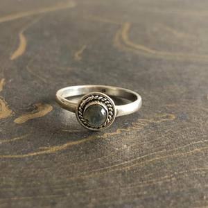 <b>Dainty</b> 2.7 Grams Labradorite Fine <b>Ring</b> - Product Image 1