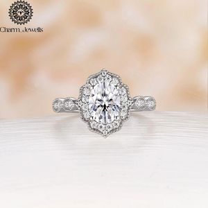 Bague de fiançailles et d'éternité classique Charm_Jewells pour femme, en argent plaqué or rose 18 carats, avec moissanite taille coussin et sertissage à griffes - Product Image 5