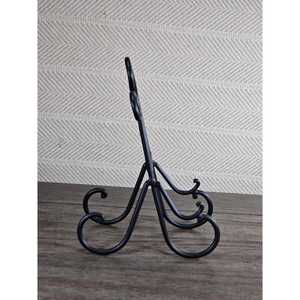 ขาตั้งโต๊ะโลหะดีไซน์สวยงามสั่งทำพิเศษสำหรับตกแต่ง ขาตั้งพื้นโลหะแบบพกพาสำหรับจัดแสดงของตกแต่ง - Product Image 3