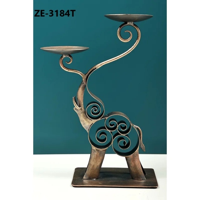 New Trending Handmade Metal Candle Holder Luxury Decorative Home Decor Wholesale Factory Supplier for Stylish Home Decoration