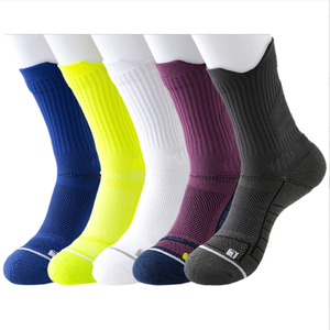 Men's Professional Mid-calf Basketball <b>Socks</b> with Towel Bottom, Suitable for Basketball, Running and Outdoor Sports. - Product Image 1