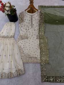 Traje Sharara de Seda con Bordado Intenso, Kurti de Manga Larga y Dupatta – Atuendo Festivo para Bodas - Product Image 3