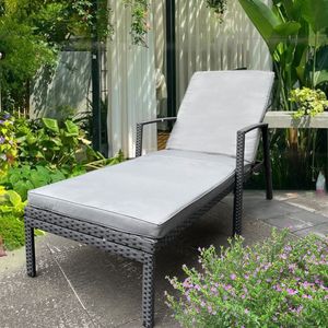 Sdraio da Esterno in Rattan Intrecciato, Comoda Chaise Longue per Patio - Product Image 2