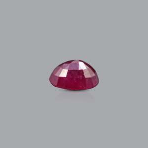 Natural 3.6 Carat Ruby Loose Gemstone Oval Faceted Cut for Fine Jewelry - Product Image 3