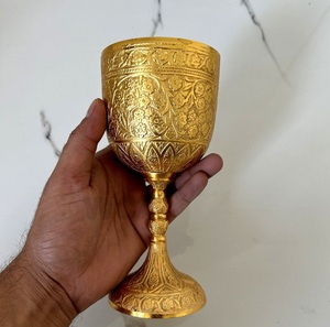 Gobelet en laiton, calice vintage, tasse à boire artisanale, décoration de table ornée, style médiéval, élégant, pièce décorative traditionnelle - Product Image 6