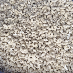 Hot Sale Vietnamese Roasted Cashew Ww180 W320 Ww240 Cashew <b>Nut</b> <b>Kernels</b> Santigo Cashew Vietnam Private Label Packaging Available - Product Image 1