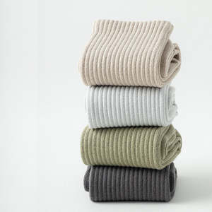 Calcetines de Pilates al por Mayor con Logotipo Personalizado, Antideslizantes, para Yoga y Gimnasio, Unisex, de Algodón y Spandex, hasta la Pantorrilla - Product Image 6