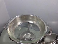 Plat à chafing élégant en acier inoxydable avec support à combustible pour mariages, hôtels et services de traiteur à prix avantageux