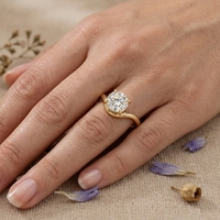 Bague de fiançailles en or 14 carats avec diamant rond de 2 carats, style solitaire, certifiée IGI, pierres latérales pour femmes, bijoux fins