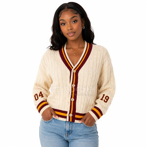 <span class=keywords><strong>Cardigan</strong></span> in Maglia con Scollo a V Cosh International Sorority Sisterhood, Colore Crema con Finiture Bordeaux e Oro, Logo Personalizzato, Stile Classico - Product Image 3