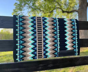 Couverture de cheval de spectacle de meilleure qualité pour l'équitation occidentale Couleurs attrayantes Laine de Nouvelle-Zélande Double tissage Tapis de selle tissés à la main - Product Image 5