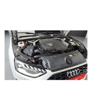 Audi A4 40 TFSI Premium 2021 con Asientos de Cuero, Volante a la Izquierda, Cámara Trasera, 65,621 km - Product Image 6