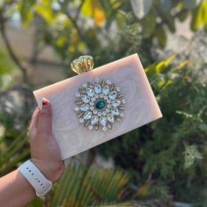 Nuevo bolso de mano de resina hecho a mano con diseño único y moderno, bolso de noche de resina hecho a mano, bolso de mano moderno de resina por MULTI CRAFT - Product Image 1