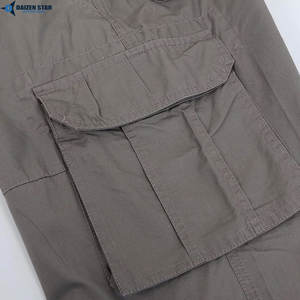 Shorts cargo décontractés pour hommes en toile unie respirante, taille haute avec cordon de serrage, poches fonctionnelles, séchage rapide, écologiques, pour la randonnée - Product Image 5