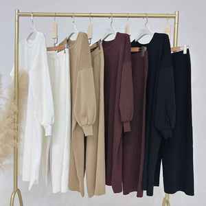 Abaya de Luxe Moderne et Décontractée pour Femme, Style Dubaï, Élégante et Modeste, pour Usage Quotidien, Longue, Manches Longues, Respirante - Product Image 3