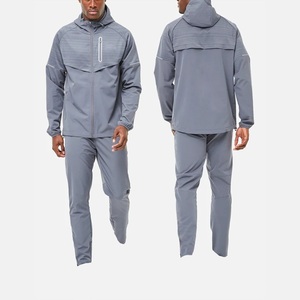 Survêtement à capuche tendance pour homme 2026, couleur unie, fermeture éclair intégrale, poches latérales, en polyester imperméable, style sportif, pour l'automne - Product Image 1