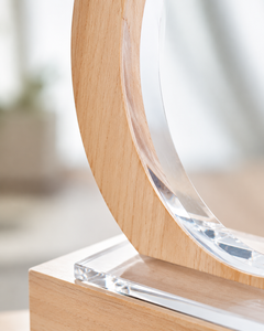 Trofeo de Acrílico Moderno Personalizado con Superficie Pulida y Diseño Independiente para Reconocimiento Elegante de Logros y Hitos - Product Image 5
