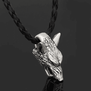 Colgante de Cabeza de Lobo en Aleación Plateada con Acento de Perla Bañada en Oro y Cordón de Cuero de 24 Pulgadas para Hombre - Product Image 6