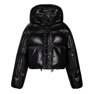 Chaqueta Acolchada Negra con Capucha para Mujer, Manga Larga, Relleno de Poliéster, Cortavientos, Abrigo de Invierno, Cierre de Cremallera, Corte Corto - Product Image 1