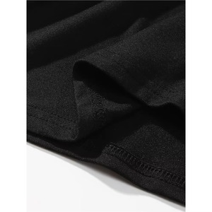 Camiseta gótica negra para mujer con estampado de esqueleto blanco, hombros caídos, cuello redondo, ajuste holgado, manga corta, top de algodón tipo jersey - Product Image 3