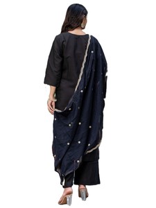 Salwar Kameez en soie noire avec broderie dorée et dupatta pour femme, coupe ample traditionnelle, longueur cheville, tenue décontractée - Product Image 4