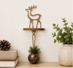 Wholesale Festive Gold Aluminum Reindeer <b>Stocking</b> <b>Holder</b> For Mantel Decor Durable Metal Christmas <b>Stocking</b> Hanger With Weighted - Product Image 4